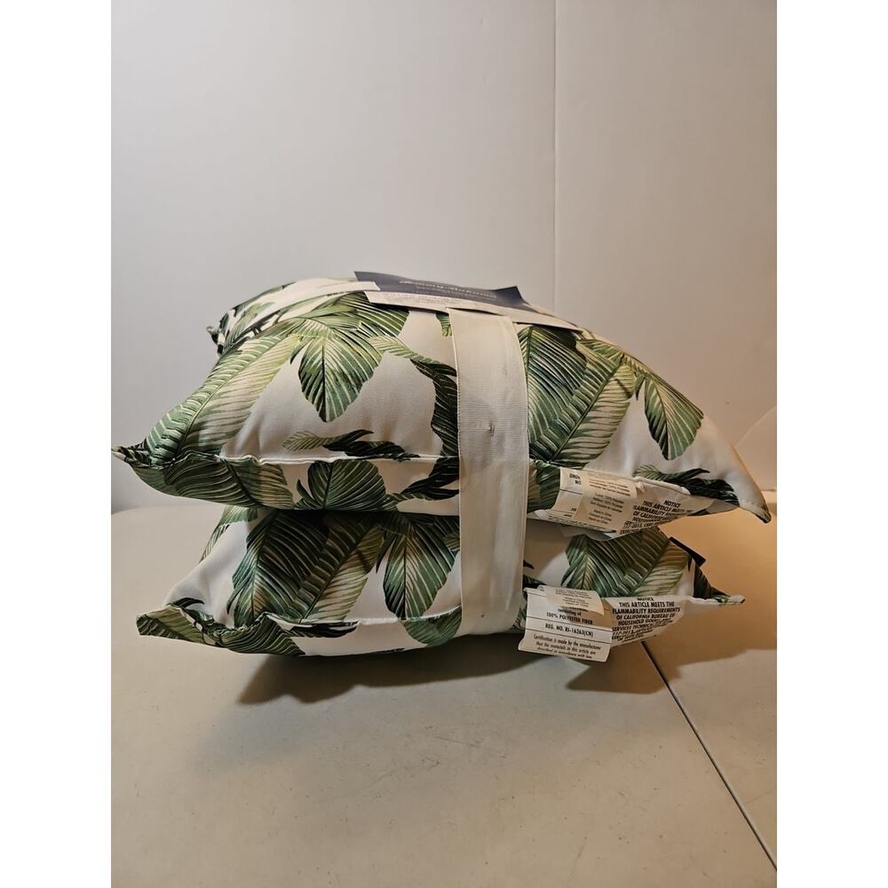 Tommy Bahama Set of 2 Indoor/Outdoor Fade Resistant Pillows 18x18 Palm Leaves - Picture 4 of 5